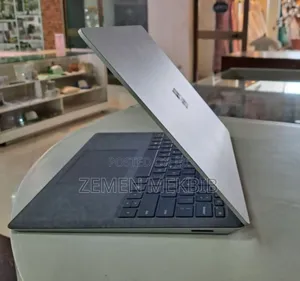 Photo - New Laptop Microsoft Surface Pro 4 16GB Intel Core I7 SSD 256GB