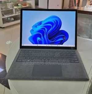 New Laptop Microsoft Surface Pro 4 16GB Intel Core I7 SSD 256GB