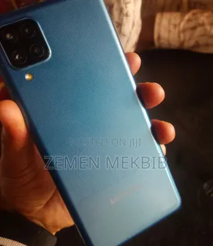 New Samsung Galaxy A12 64 GB Blue