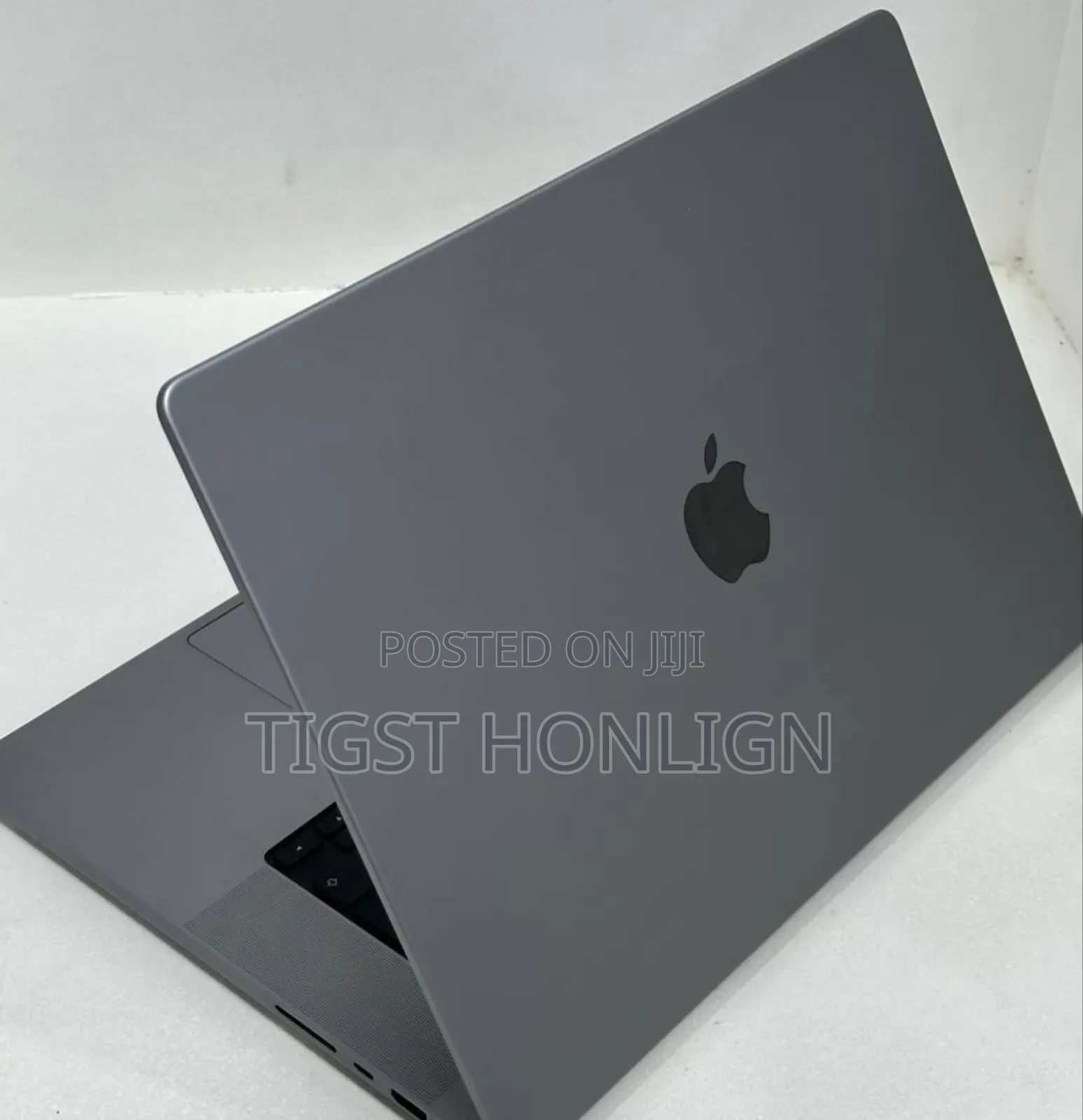 New Laptop Apple MacBook 32GB Apple M2 SSD 512GB