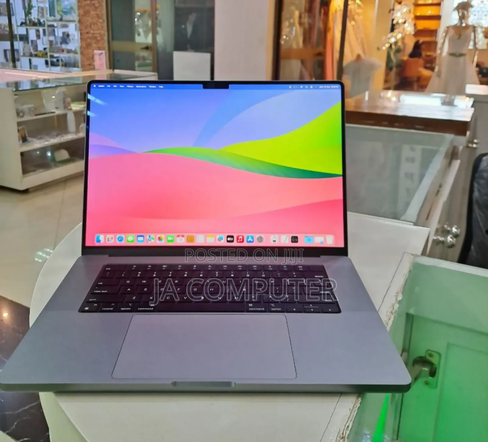 Laptop Apple MacBook Pro 2023 M2 32GB Apple M2 SSD 512GB