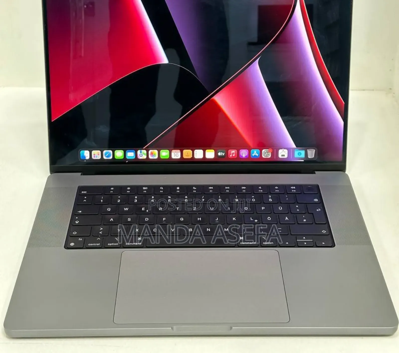 New Laptop Apple MacBook Pro 32GB Apple M2 SSD 512GB