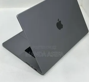 New Laptop Apple MacBook Pro 32GB Apple M2 SSD 512GB