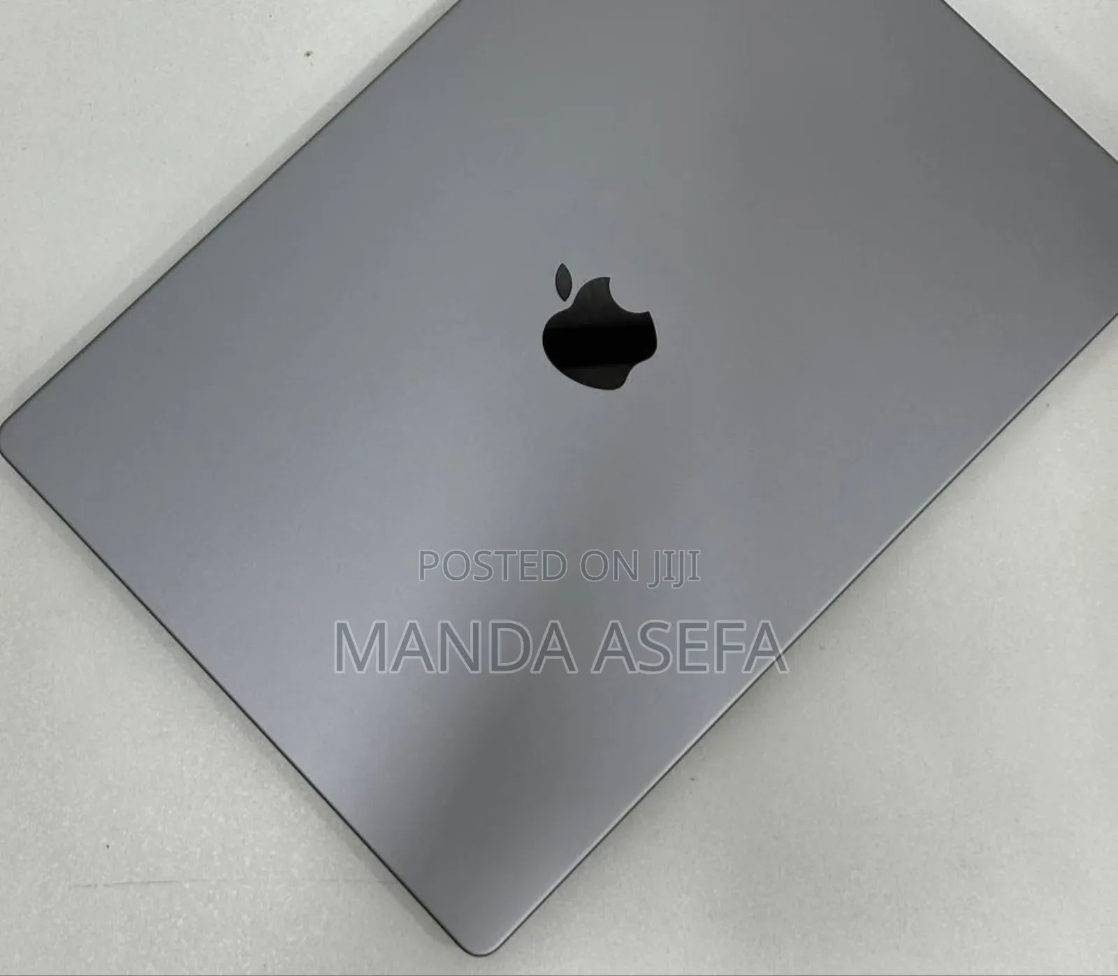 New Laptop Apple MacBook Pro 32GB Apple M2 SSD 512GB