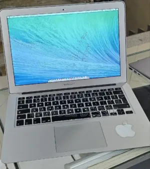 New Laptop Apple MacBook Air 2014 4GB Intel Core I5 SSD 128GB