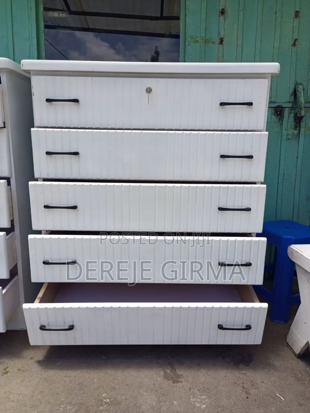 የልብስ ማስቀመጫ