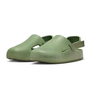 Photo - Nike Clam Slipr Master Quality Shoes for You