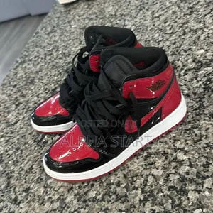 Photo - Air Jordan 1 Patent Bred Master Quality Shoes for You