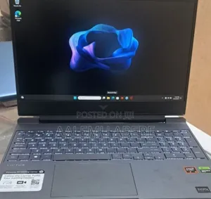 New Laptop HP Victus 16 16GB AMD Ryzen 5 SSD 512GB