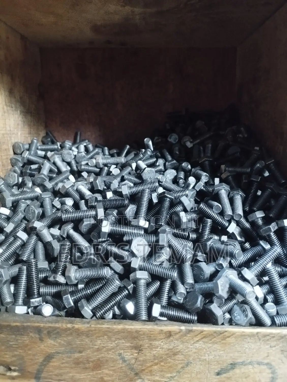 10 በ 20 የታርጋ ብሎን