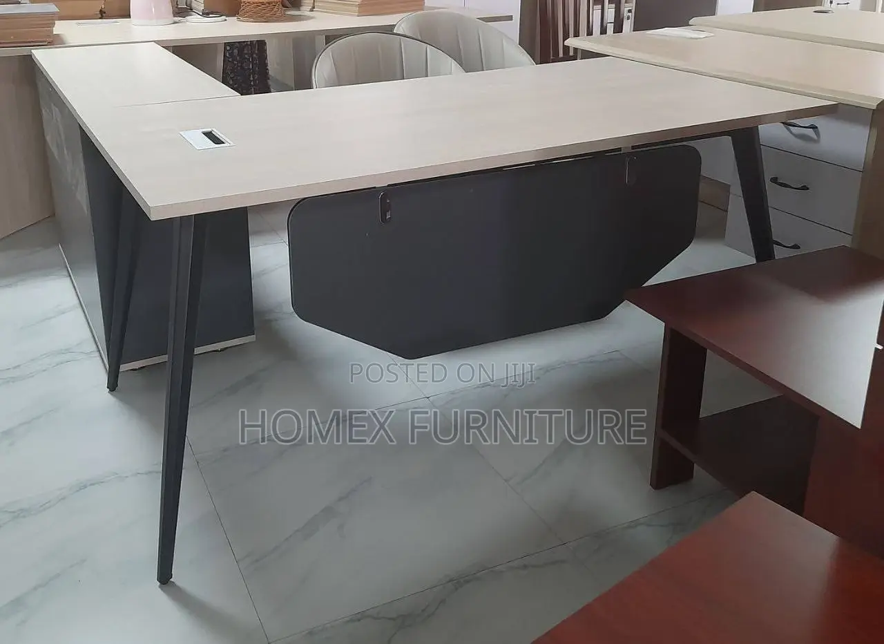 Office Furniture Table ማናጀሪያል የቢሮ ዴስክ