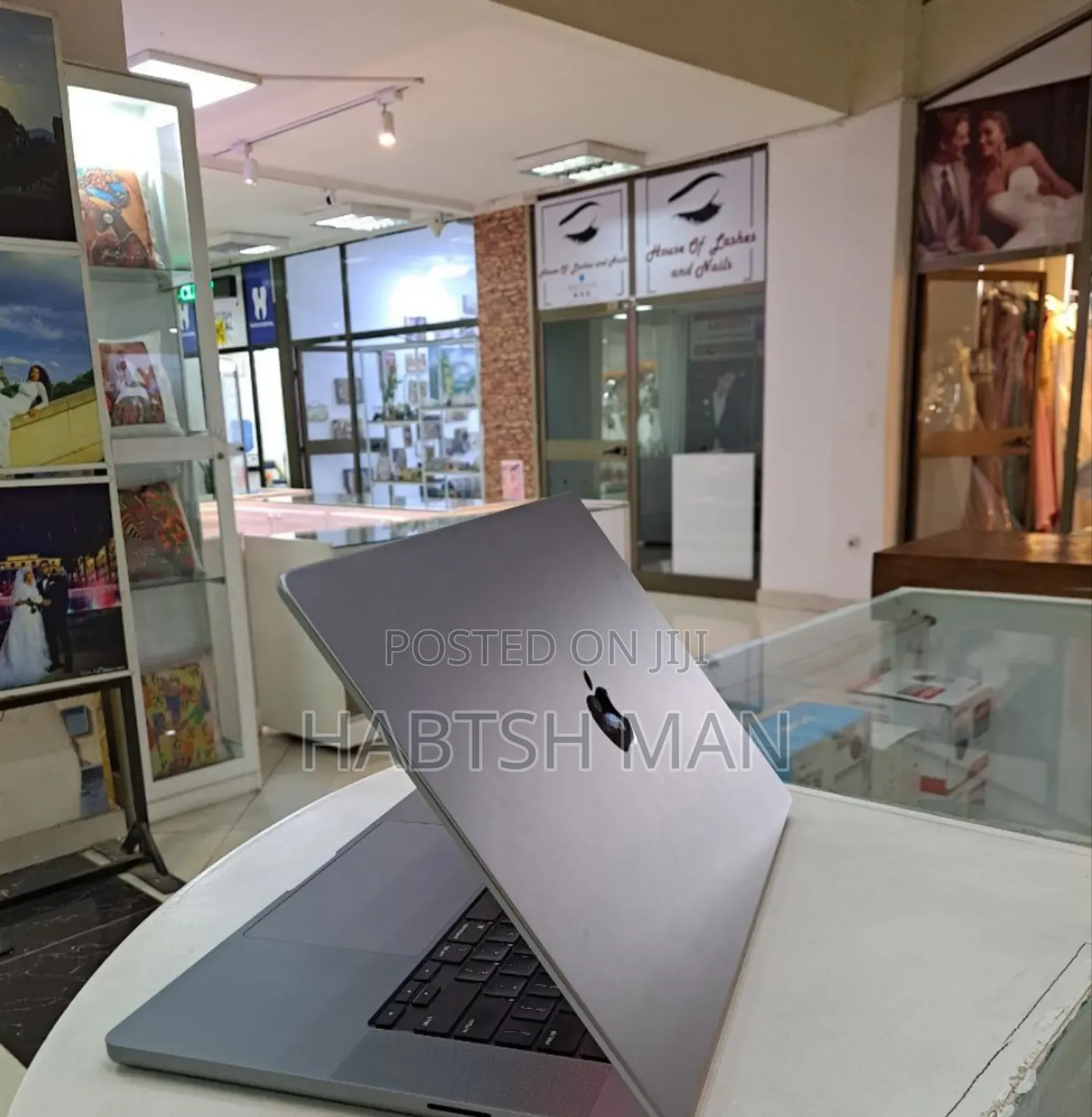 New Apple MacBook Pro 2023 M2 Pro 16-Inch 32GB Apple M2 SSD 512GB