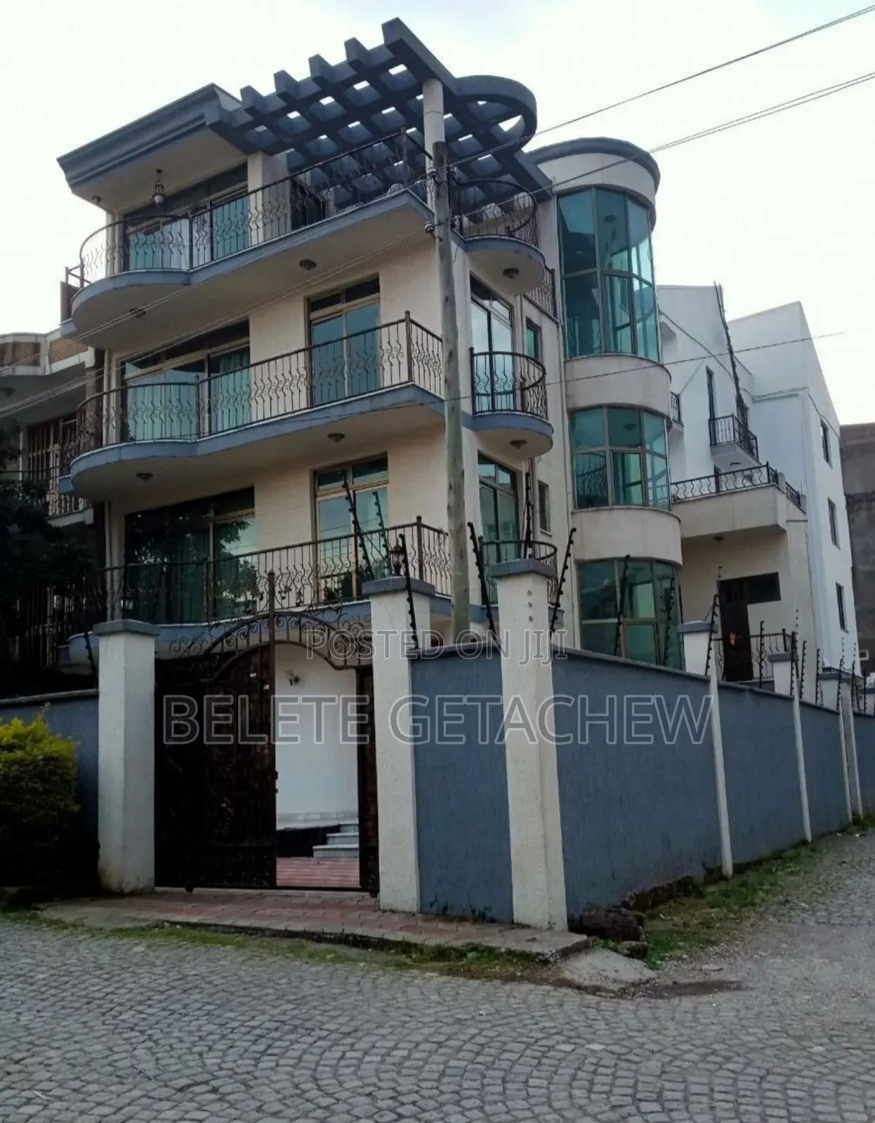 8bdrm House in Figa, G+3 Luxury, Bole for sale