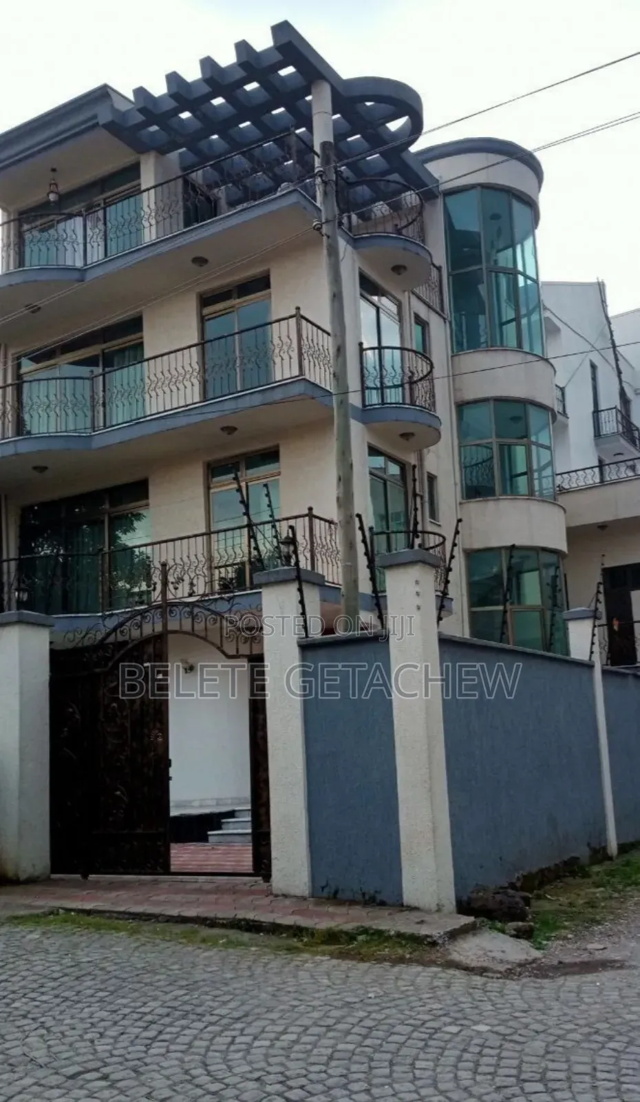 8bdrm House in Figa, G+3 Luxury, Bole for sale