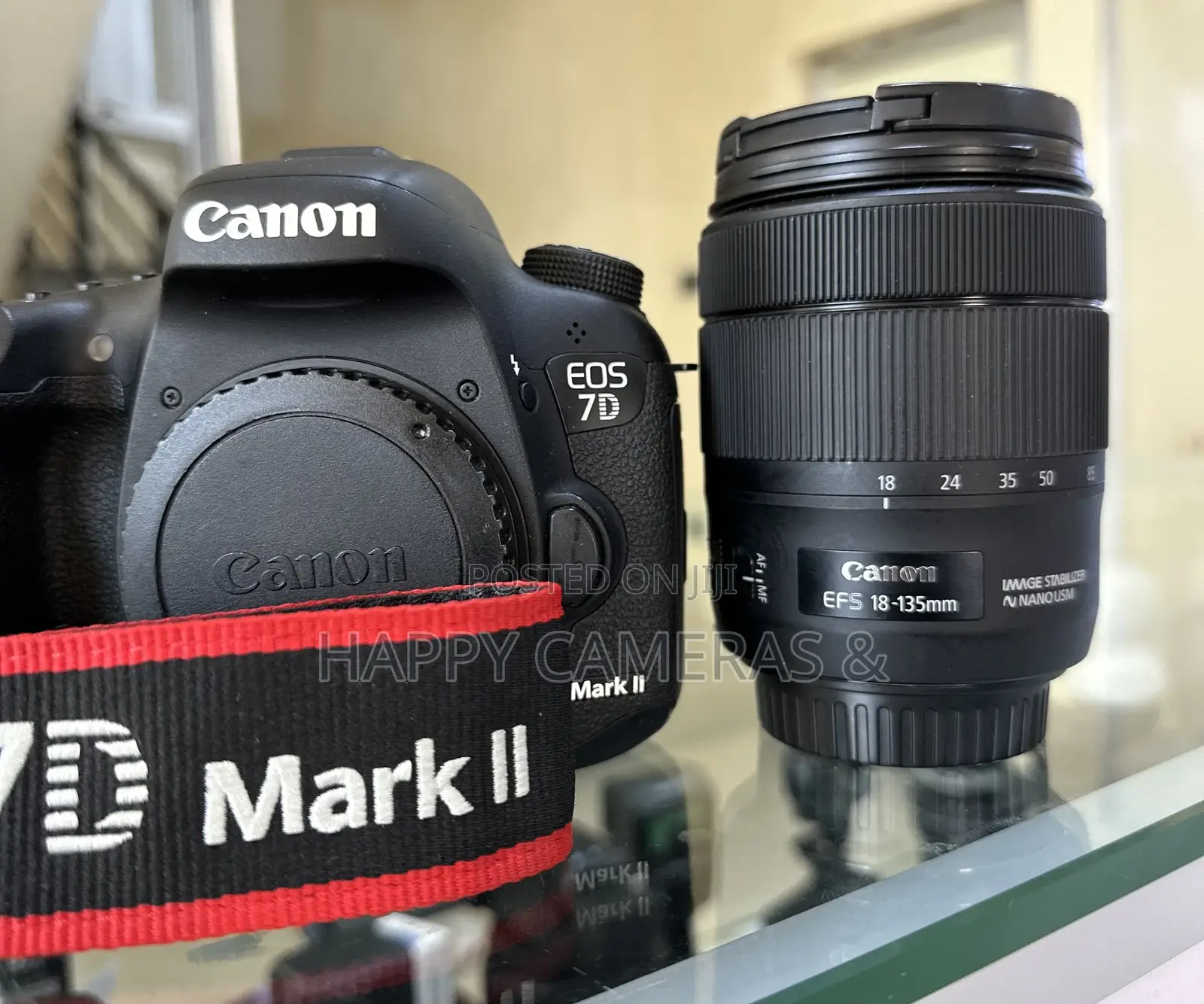7D Mark II 18-135mm USM Lens