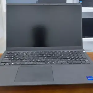 New Laptop Dell Vostro 15 3578 16GB Intel Core I7 SSD 512GB