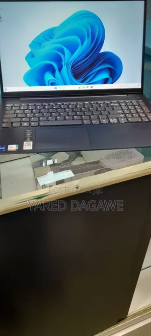 New Laptop Lenovo Flex 5 12GB Intel Core I7 SSD 512GB