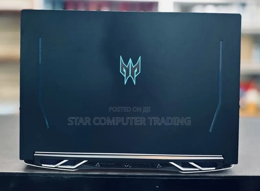 New Laptop Acer Predator Helios 300 16GB Intel Core I9 SSD 512GB
