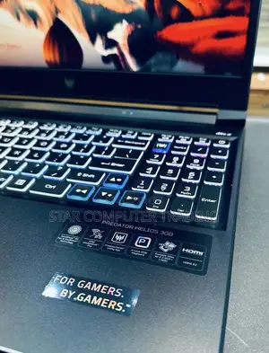 New Laptop Acer Predator Helios 300 16GB Intel Core I9 SSD 512GB