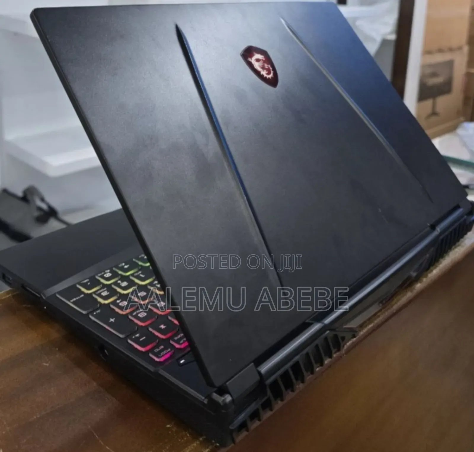 New Laptop MSI 16GB Intel Core I5 SSD 512GB