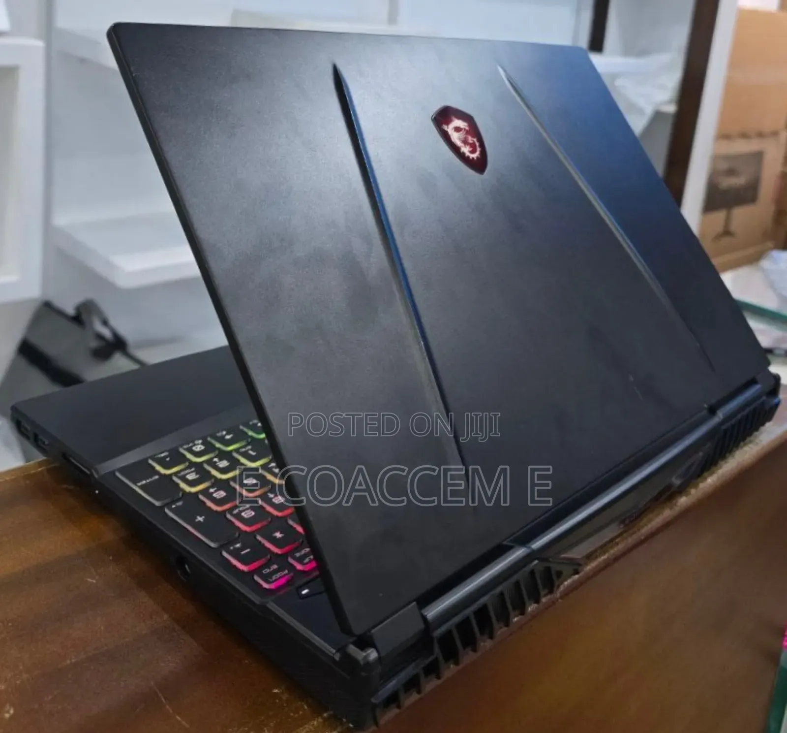 New Laptop MSI 16GB Intel Core I5 SSD 512GB