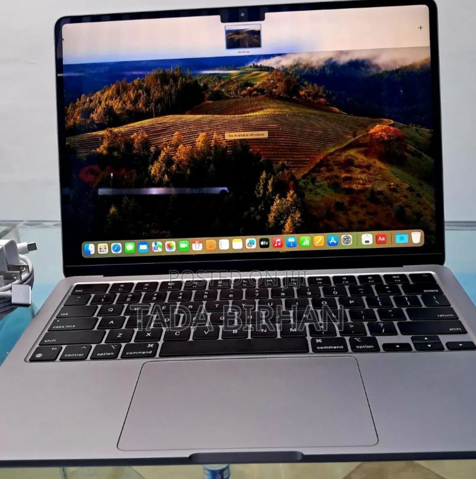 New Laptop Apple MacBook Air 2024 M3 13-Inch 16GB Apple M3 SSD 512GB