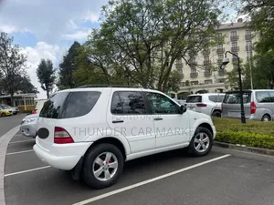 Mercedes-Benz M Class 2001 White