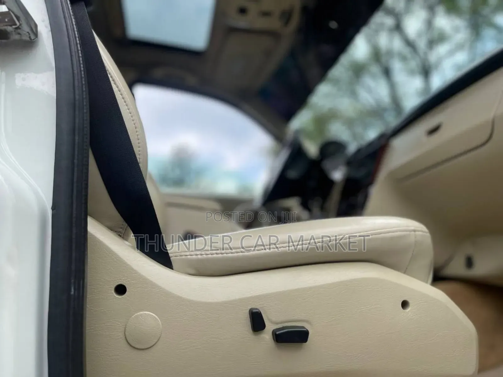 Mercedes-Benz M Class 2001 White