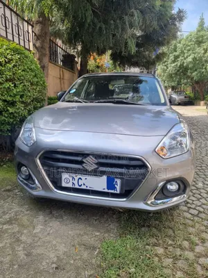 Photo - Suzuki Dzire 2023 Silver