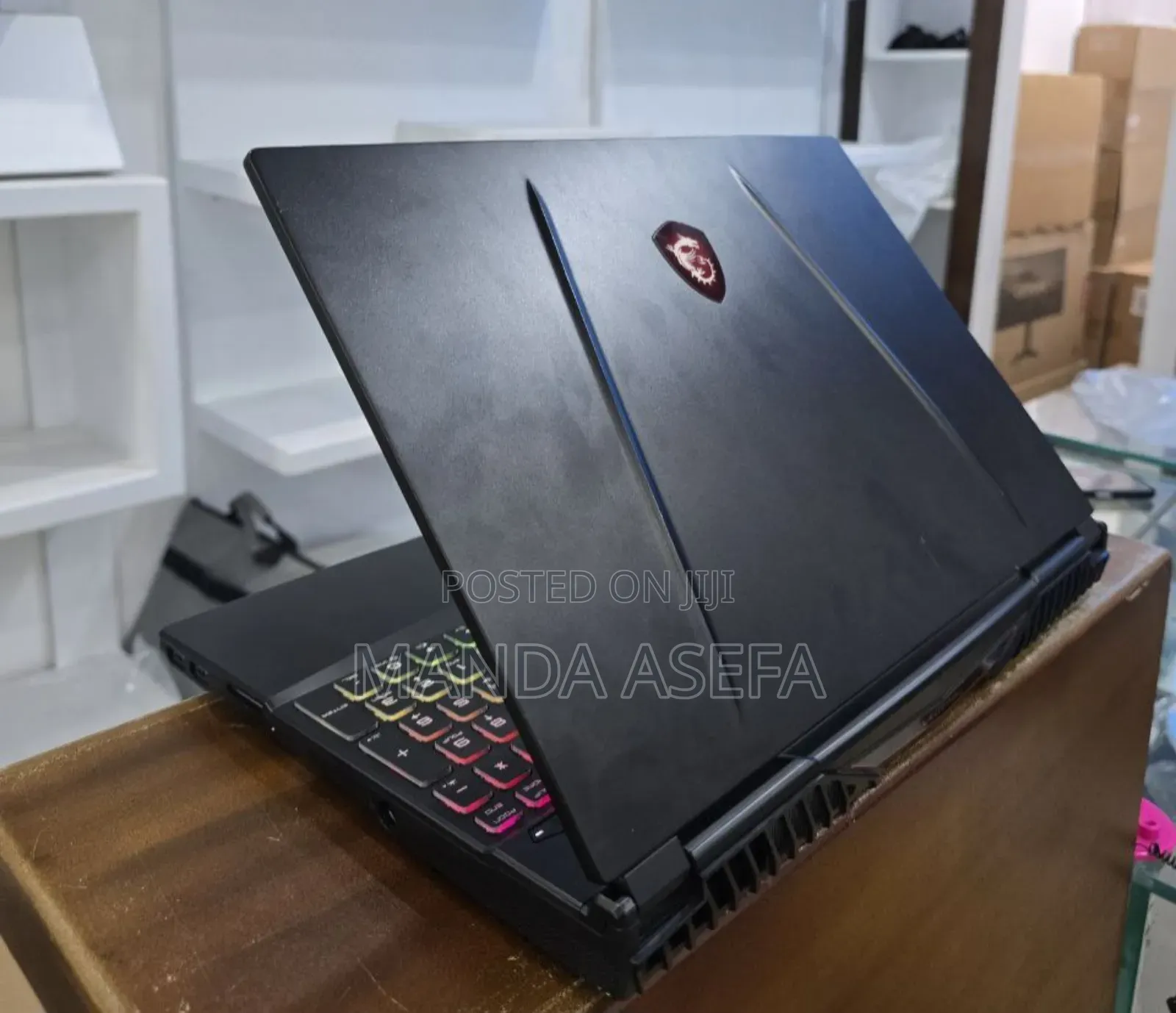 New Laptop MSI 16GB Intel Core I5 SSD 512GB
