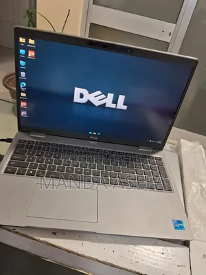 New Laptop Dell 16GB Intel Core I5 SSD 512GB