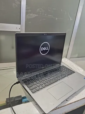 New Laptop Dell 16GB Intel Core I5 SSD 512GB