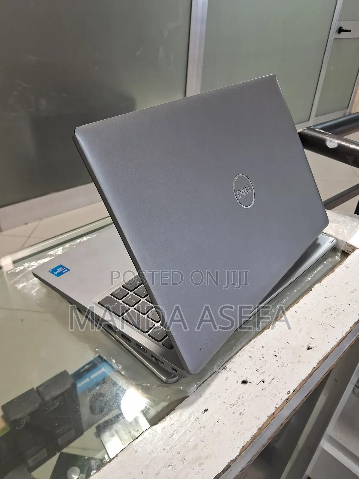 New Laptop Dell 16GB Intel Core I5 SSD 512GB