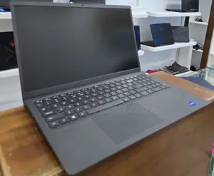 Photo - New Laptop Dell Vostro 15 3549 16GB Intel Core I7 SSD 512GB