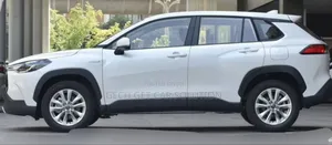 New Toyota Corolla Cross 2024 White