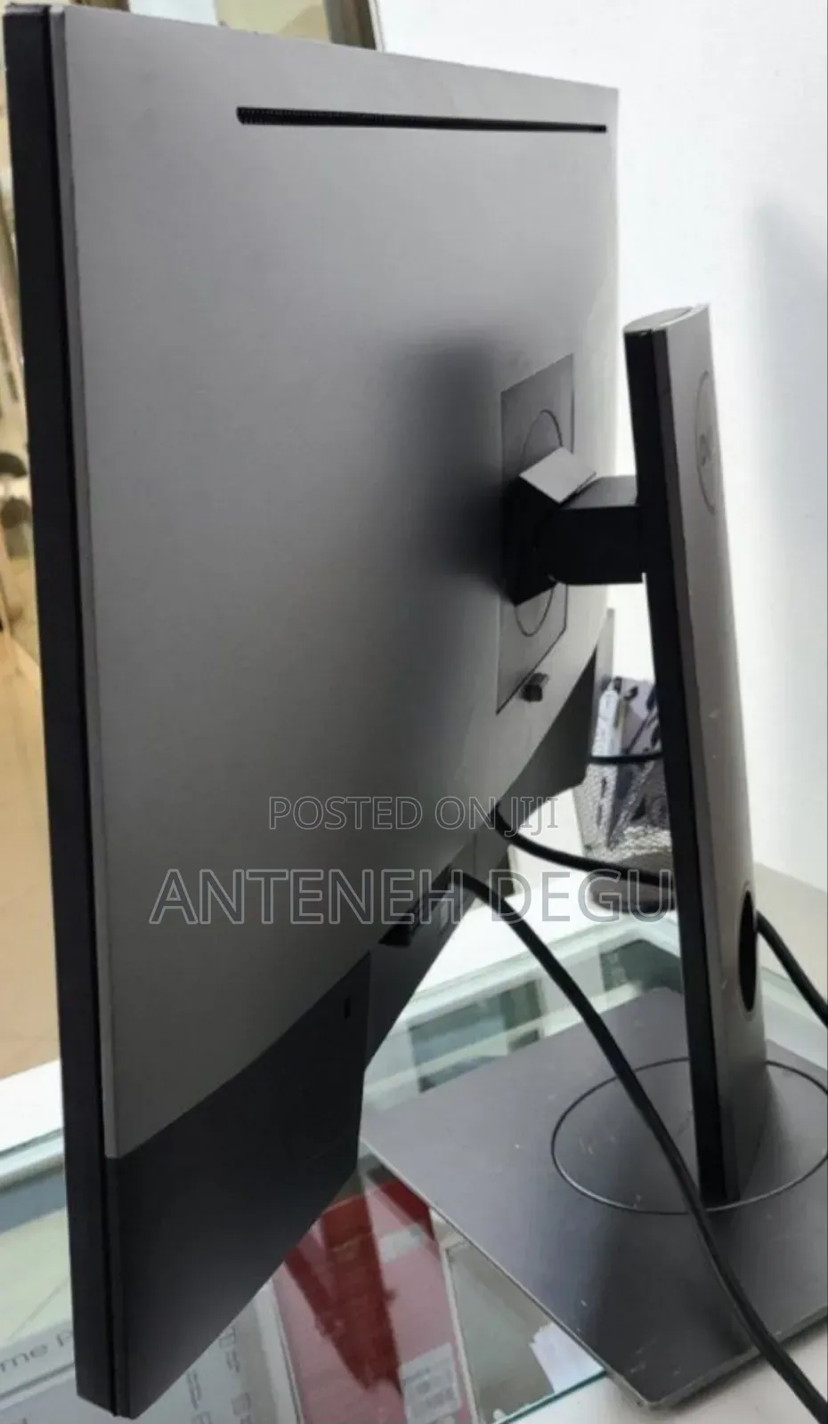 Dell Framless Monitor 27 Inch