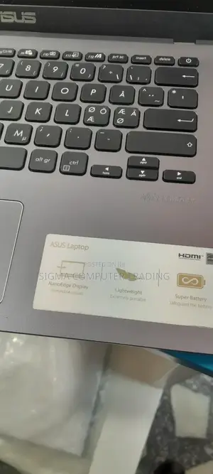 New Laptop Asus Vivobook E200HA 8GB AMD Ryzen 5 SSD 512GB