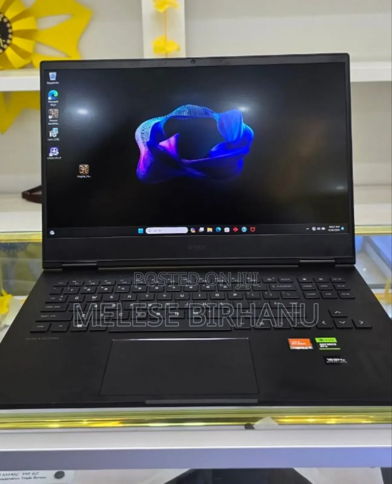 New Laptop HP Omen 16 16GB AMD Ryzen 9 SSD 512GB