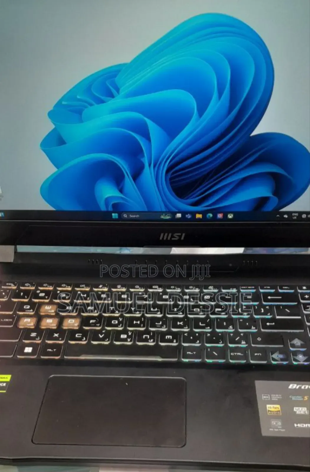 New Laptop MSI 16GB AMD Ryzen 7 SSD 512GB