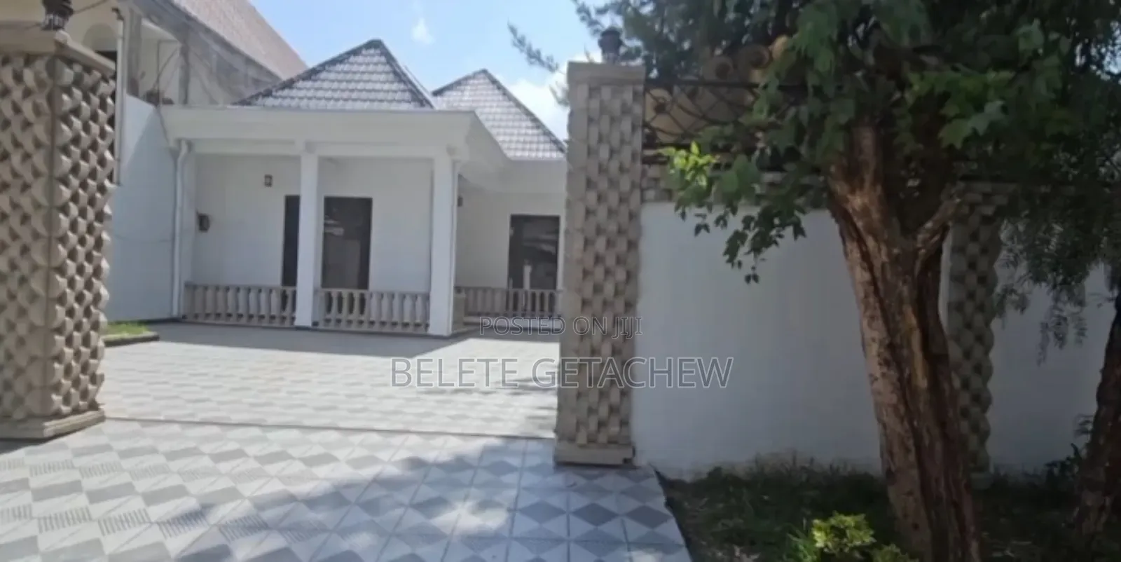 3bdrm Villa in Jacros, Luxury Villa, Bole for sale