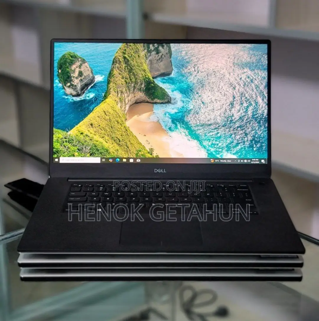 New Laptop Dell Precision 15 3520 32GB Intel Core I7 SSD 512GB