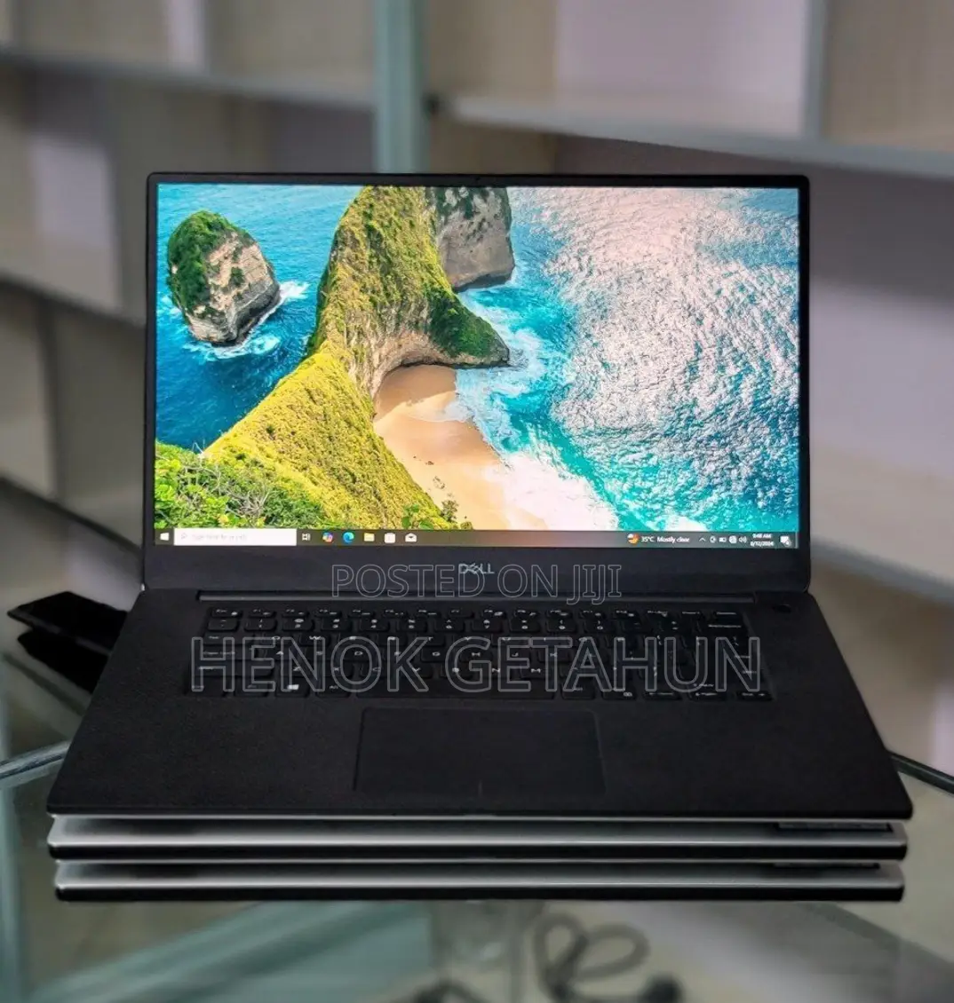 New Laptop Dell Precision 15 3520 32GB Intel Core I7 SSD 512GB