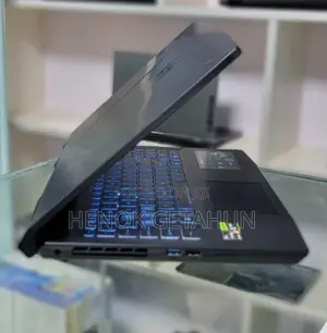 New Laptop Acer Predator Helios 300 32GB Intel Core I7 SSD 1T