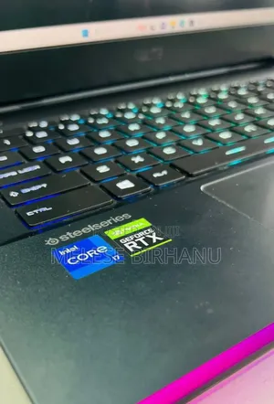 New Laptop MSI Raider GE76 12UGS 16GB Intel Core I7 SSD 1T