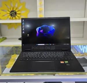 New Laptop HP 16GB AMD Ryzen 9 SSD 512GB