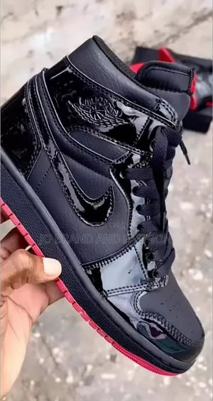 Air Jordan 1 High Master Quality Shoes