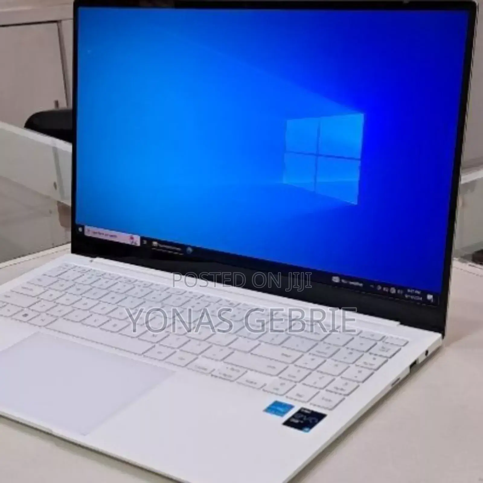 New Laptop Samsung Galaxy Book 2 8GB Intel Core I5 SSD 256GB