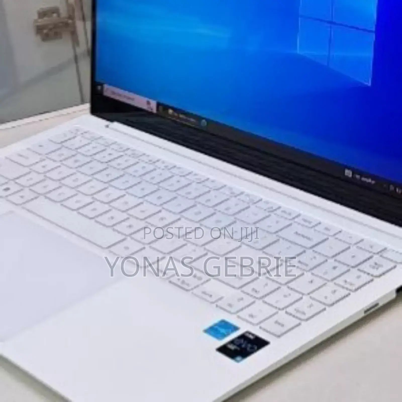 New Laptop Samsung Galaxy Book 2 8GB Intel Core I5 SSD 256GB