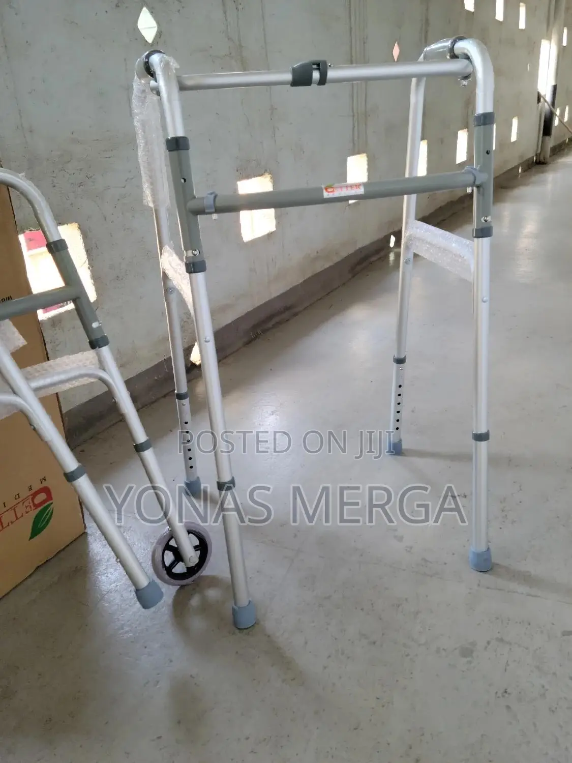 Walker=Walker Modern<Aluminum Frame -Your Mobility Companion