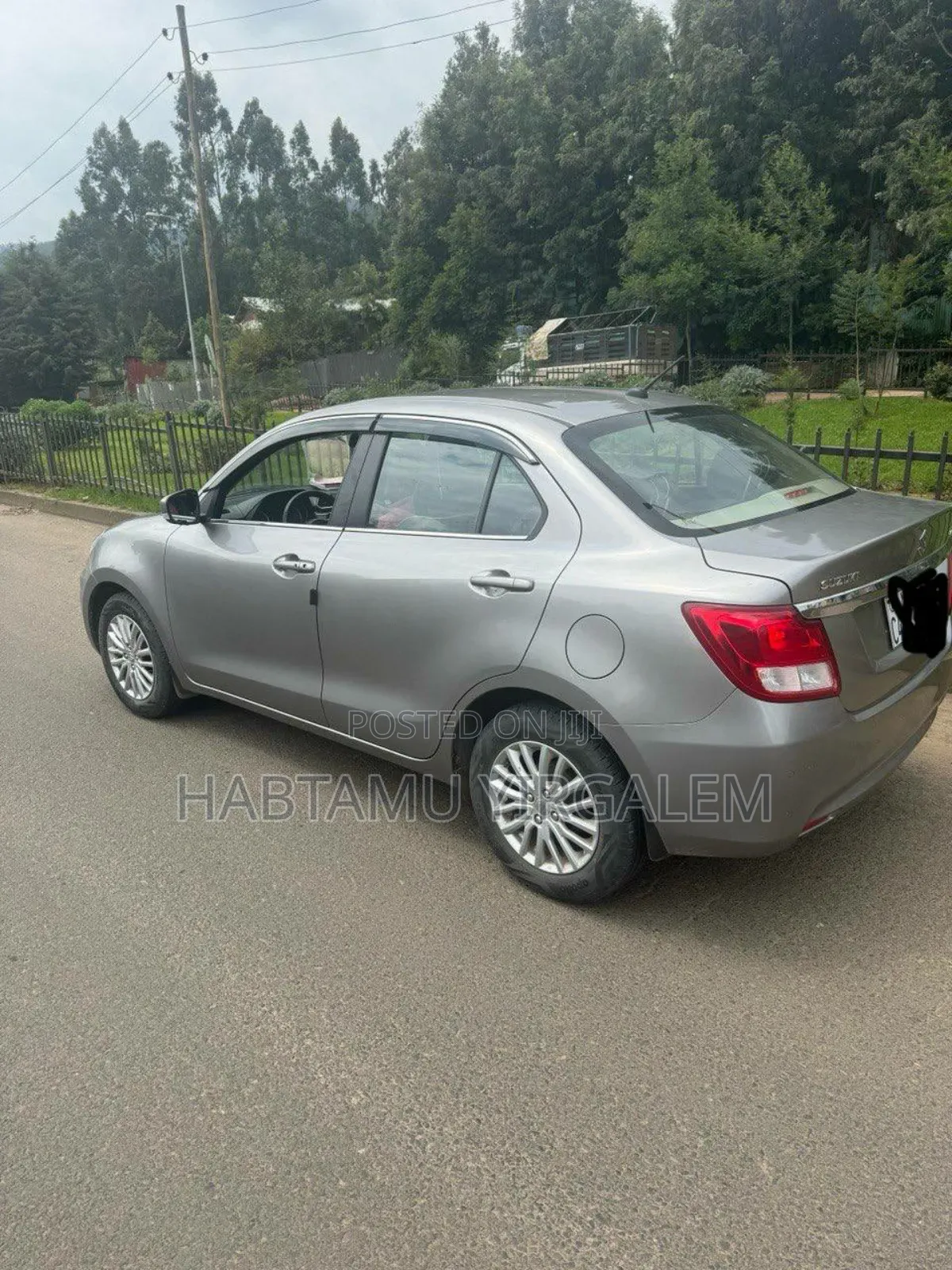 Suzuki Dzire 2023 Silver